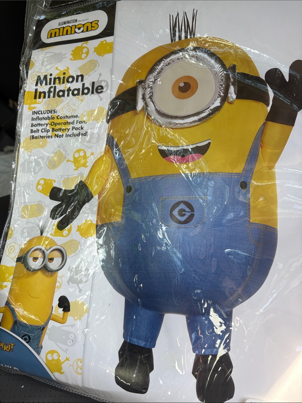 Spirit Minions Yellow and Blue Inflatable One-Eye Costume